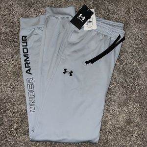 Under Armour Youth XL